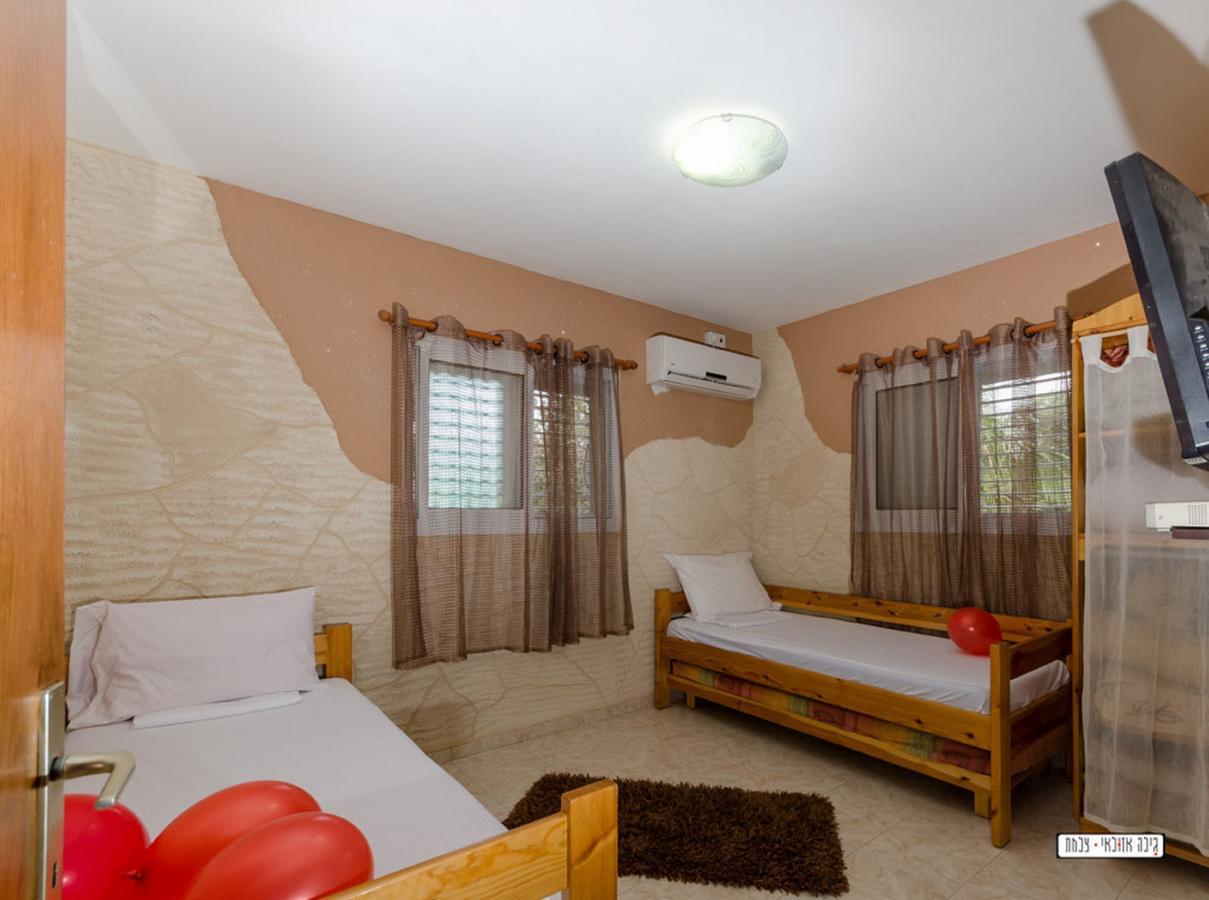 Villa Moon Light Yavneʼel Exterior foto
