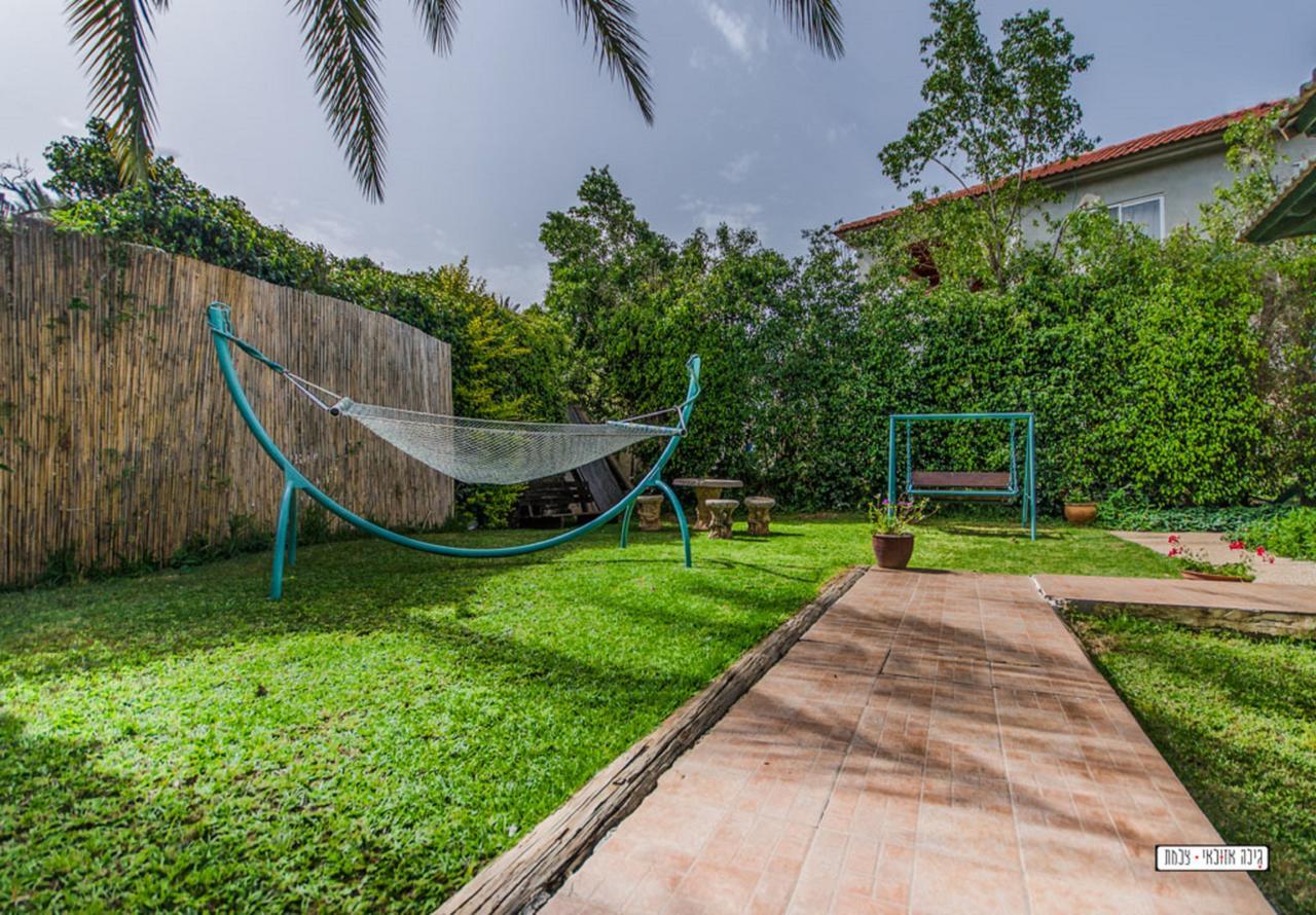 Villa Moon Light Yavneʼel Exterior foto