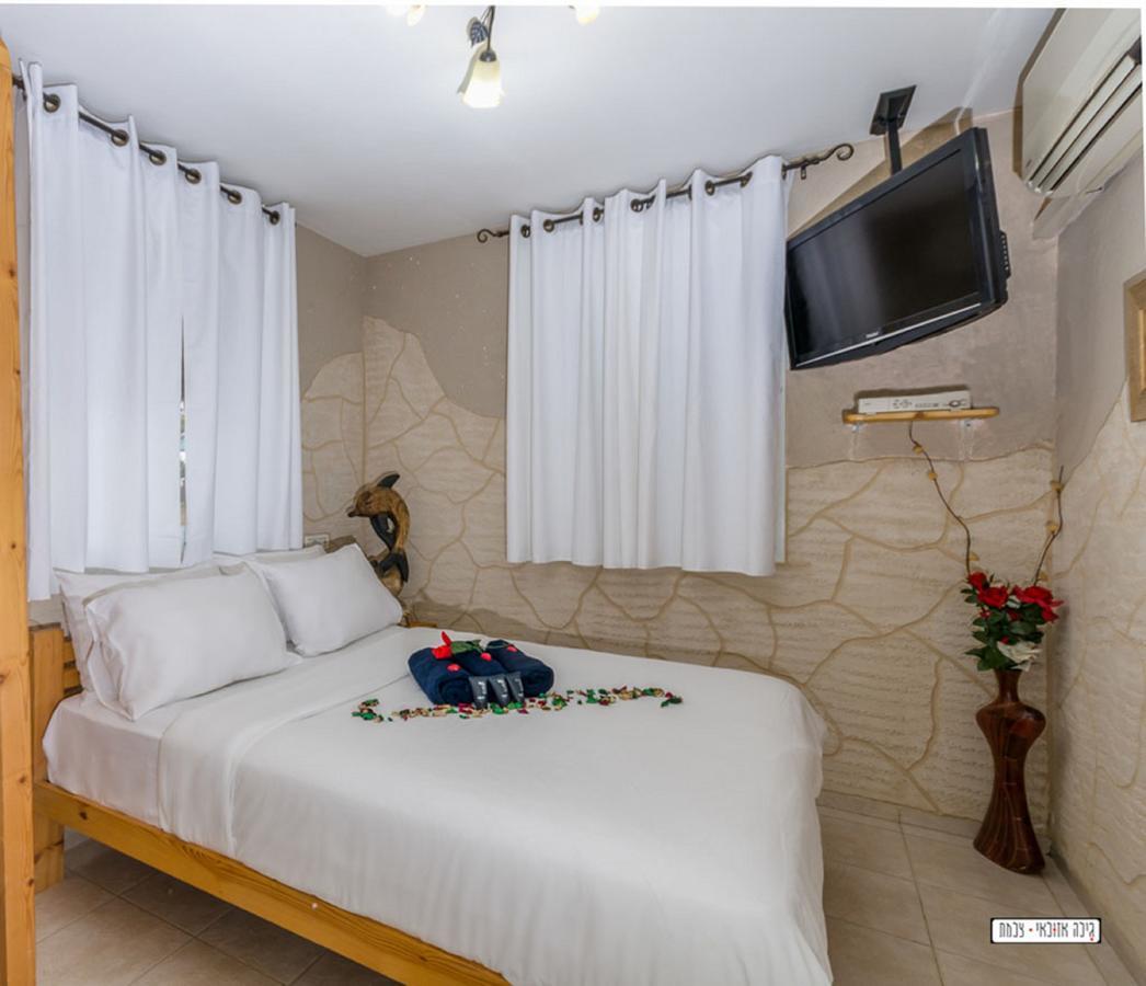 Villa Moon Light Yavneʼel Exterior foto