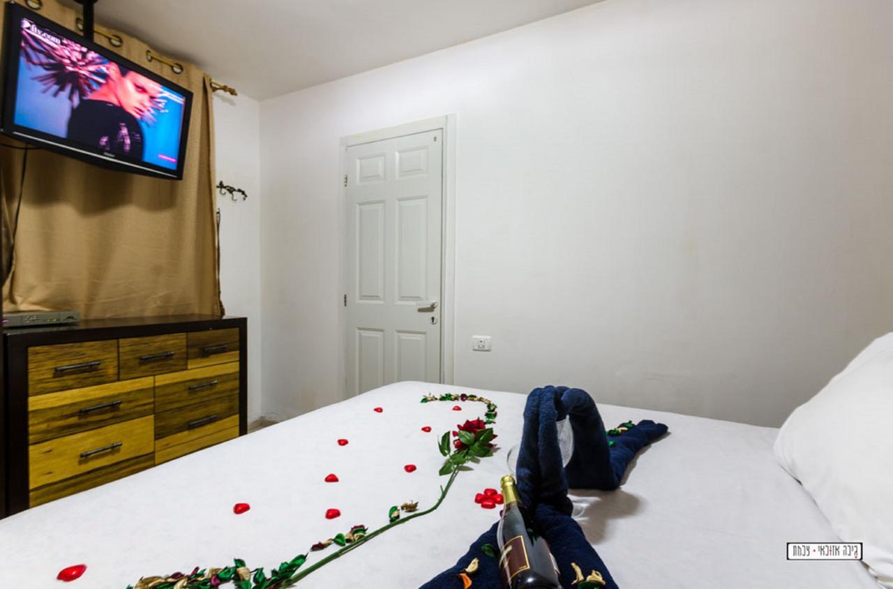Villa Moon Light Yavneʼel Exterior foto